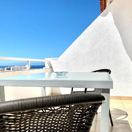 Apartment Studio Well Connected Ocean,freewifi,pool,beach At Playa De Las Americas In Tenerife Sur Costa Adeje (Tenerife)