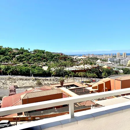 Apartment Studio Well Connected Ocean,freewifi,pool,beach At Playa De Las Americas In Tenerife Sur