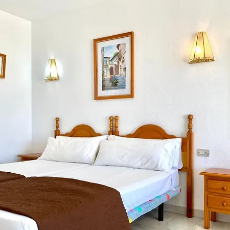 Studio Well Connected Ocean,freewifi,pool,beach At Playa De Las Americas In Tenerife Sur Costa Adeje (Tenerife)