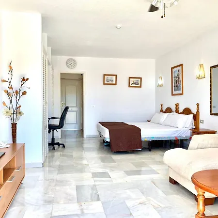 Lägenhet Studio Well Connected Ocean,freewifi,pool,beach At Playa De Las Americas In Tenerife Sur *